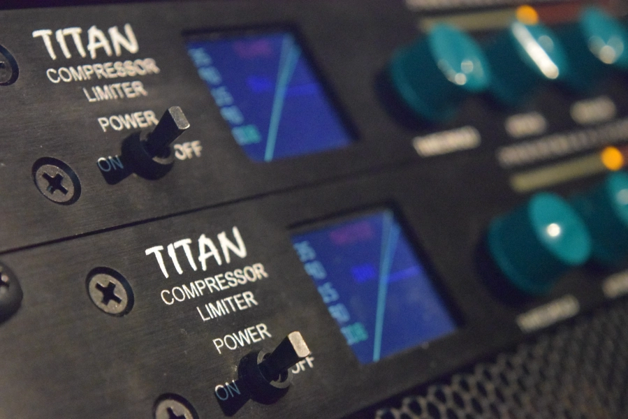 Dave Hill Designs Titan Compressors